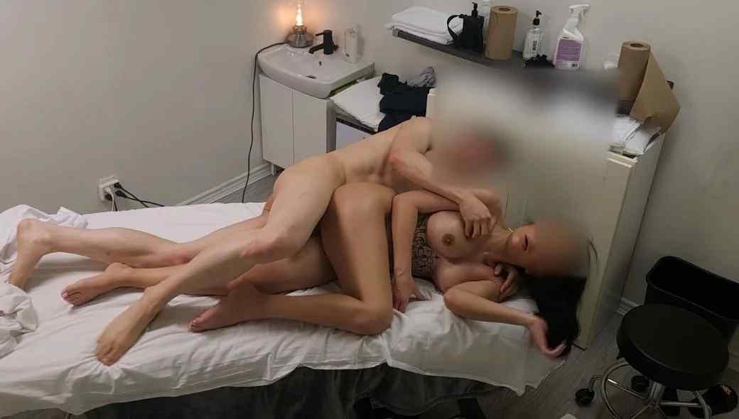 Secret Therapy Sex With Hot MILF Kendal With 2 Kids OnlyFans Leaked